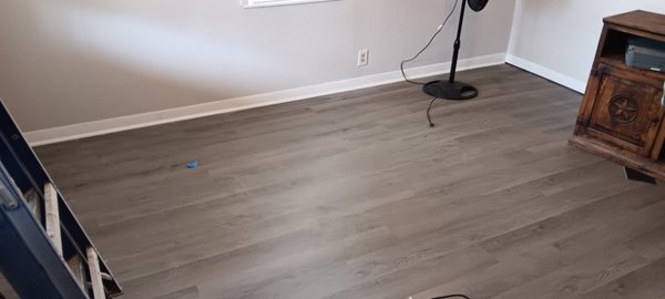 flooring - These are a few vynl flooring jobs I've done and just give me a call today and can come out get u a free estimate... James 936 244 8198 flooring - These are a few vynl flooring jobs I've done and just give me a call today and can come out get u a free estimate... James 936 244 8198