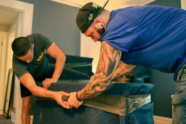 Professional Packing Services - Relocations have many different parts. However, the part that takes most of your time is probably packing. So, in order to finish this task quickly and without complications, you should hire one of the best packing services NJ has to offer and contact our Van Express Movers! We promise to handle your personal or professional belongings with care. No matter if you are moving locally or long distance. Our skilled, polite and diligent packers will make sure to provide you premium, yet affordable services. Don’t make excuses for the delays, but let us help you execute a stress-free relocation. Professional Packing Services - Relocations have many different parts. However, the part that takes most of your time is probably packing. So, in order to finish this task quickly and without complications, you should hire one of the best packing services NJ has to offer and contact our Van Express Movers! We promise to handle your personal or professional belongings with care. No matter if you are moving locally or long distance. Our skilled, polite and diligent packers will make sure to provide you premium, yet affordable services. Don’t make excuses for the delays, but let us help you execute a stress-free relocation.