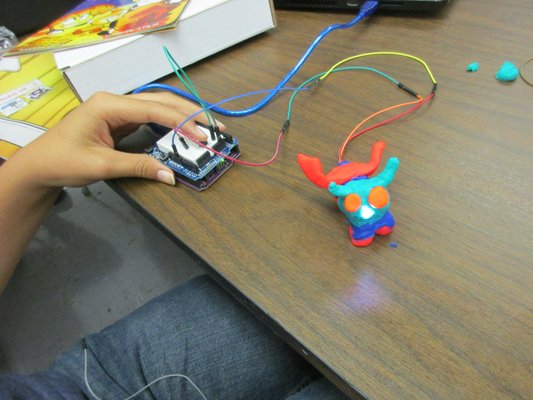 Java Script coding and Electronics, fun activity with play dough:) - What not to like in this camp! We learned Java Script coding and electronics and we take a break by playing with play dough, electronics included! Our friend here is still honing his intelli-gence, even in the absence of bricks. Java Script coding and Electronics, fun activity with play dough:) - What not to like in this camp! We learned Java Script coding and electronics and we take a break by playing with play dough, electronics included! Our friend here is still honing his intelli-gence, even in the absence of bricks.
