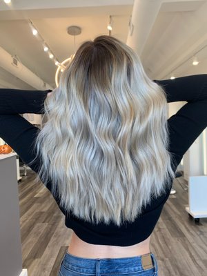 Blonde Color Correction - This model came in wanting to blend her natural roots into solid icy white blonde ends❄️ and she left with just that! Blonde Color Correction - This model came in wanting to blend her natural roots into solid icy white blonde ends❄️ and she left with just that!