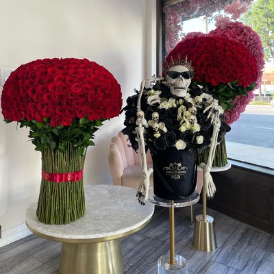 Halloween flowers 🖤 - Halloween flowers Halloween flowers 🖤 - Halloween flowers