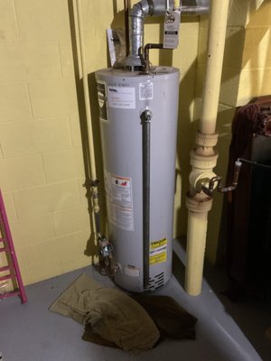 Water Heater Installation - South Shore Heating & Hydronic offers all your Plumbing needs! Water Heater Installation - South Shore Heating & Hydronic offers all your Plumbing needs!