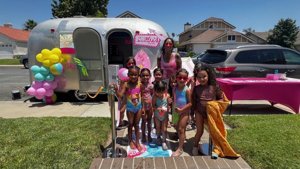 Mini Glam Experience - Our suggested package is designed for girls ages 4-8, with a total duration of 1 hour and 45 minutes. The package is priced at $525 for up to 6 girls, with a maximum of 8 girls allowed when adding extra participants. Additional girls can be added for $25 each, at approximately $85 per child. Activities in this package include a mini DIY face mask, gem and glitter makeup, singing, dancing, and fun games. Spa water (punch) and a birthday toast are also included, along with spa headbands for on-board use. Nail painting is available for an additional $5 per girl. Be sure to ask about our exciting new Barbie Experience Package. Book now to reserve your spot! Please note that prices are subject to change. Mini Glam Experience - Our suggested package is designed for girls ages 4-8, with a total duration of 1 hour and 45 minutes. The package is priced at $525 for up to 6 girls, with a maximum of 8 girls allowed when adding extra participants. Additional girls can be added for $25 each, at approximately $85 per child. Activities in this package include a mini DIY face mask, gem and glitter makeup, singing, dancing, and fun games. Spa water (punch) and a birthday toast are also included, along with spa headbands for on-board use. Nail painting is available for an additional $5 per girl. Be sure to ask about our exciting new Barbie Experience Package. Book now to reserve your spot! Please note that prices are subject to change.