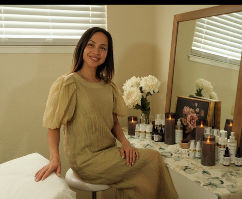 Glow & Hydration Treatments - Call me today for all esthetic services! Glow & Hydration Treatments - Call me today for all esthetic services!