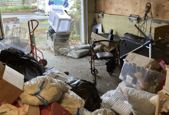 Garage Clean out - Welcome to our garage cleanout portfolio! At Junk-eez, we specialize in transforming cluttered garages into organized spaces. Our portfolio showcases dramatic before-and-after transformations, highlighting our professionalism and commitment to customer satisfaction. From removing bulky items to tackling years of accumulated clutter, we ensure every project results in a clean and functional garage. Explore our portfolio to see how we can make a difference for your space.