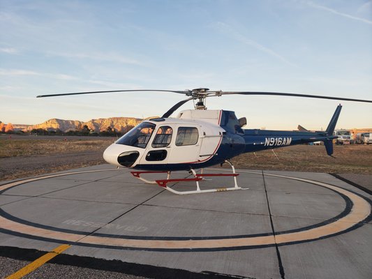 Sedona Helicopter Tour - Jet powered helicopters with all forward-facing seats for the best views and safety! Sedona Helicopter Tour - Jet powered helicopters with all forward-facing seats for the best views and safety!