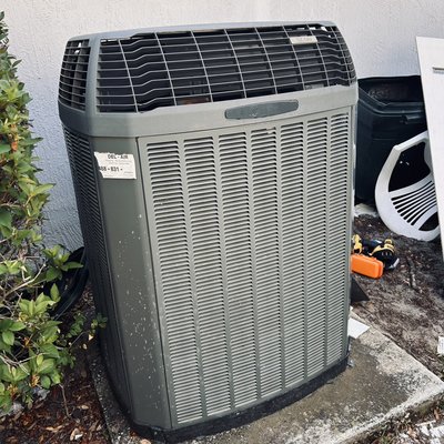 Replacement of a Condenser motor and capacitor - Completed a replacement of the condenser motor and capacitor for a Trane XL15i. Client was happy with our quality of work that she decided Diaz Air and Cooling will be the company to service her system twice/year and take care of any issues that come up. Replacement of a Condenser motor and capacitor - Completed a replacement of the condenser motor and capacitor for a Trane XL15i. Client was happy with our quality of work that she decided Diaz Air and Cooling will be the company to service her system twice/year and take care of any issues that come up.
