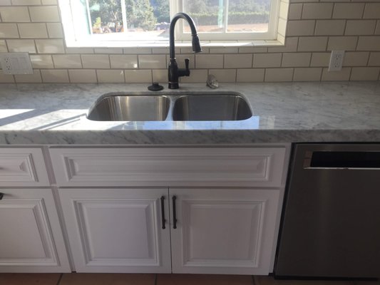 stunning flip/remodel in Fallbrook, California - We pride with this high class complete remodeling, flipping barn house into beautiful giant two story 3 bedroom house