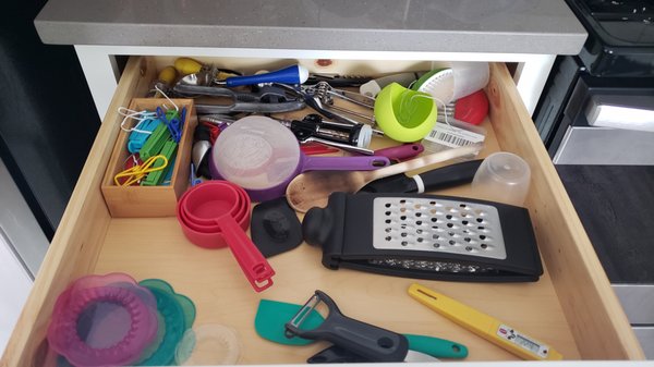 Kitchen drawer - Kitchen drawer organized!