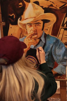 Art Classes - Your instructor will guide you based on your own personal interest and abilities. You can learn all types of artistic techniques in oil painting, pastels, watercolors, color pencils, charcoals and more.
At Studio Sabka, you will learn the Styles and Methods of the “Old Masters”, such as Classicism, Neo- Classicism, Romanticism, Impressionism and how to draw or paint in different settings, indoors and outdoors.
With instruction specifically designed to help you achieve your own artistic goals, there is no limit to what or how much you can learn. Art Classes - Your instructor will guide you based on your own personal interest and abilities. You can learn all types of artistic techniques in oil painting, pastels, watercolors, color pencils, charcoals and more.
At Studio Sabka, you will learn the Styles and Methods of the “Old Masters”, such as Classicism, Neo- Classicism, Romanticism, Impressionism and how to draw or paint in different settings, indoors and outdoors.
With instruction specifically designed to help you achieve your own artistic goals, there is no limit to what or how much you can learn.