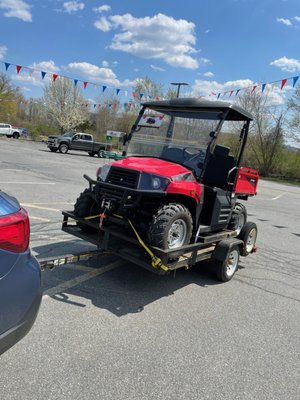 Dashing Deliveries - Dashing Deliveries provides the best services in getting your ordered from any business whether it's a new fridge, couch, or in this case a UTV we can get it to you for a very affordable price! Dashing Deliveries can deliver, move or remove just about anything just give us a call at 203-448-6252! Dashing Deliveries - Dashing Deliveries provides the best services in getting your ordered from any business whether it's a new fridge, couch, or in this case a UTV we can get it to you for a very affordable price! Dashing Deliveries can deliver, move or remove just about anything just give us a call at 203-448-6252!