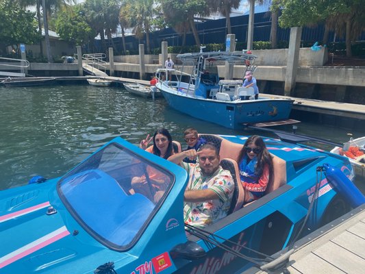Driving on water - This brand new experience will make you feel like a celebrity on water Driving on water - This brand new experience will make you feel like a celebrity on water
