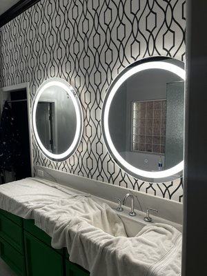 💡💡Light fixture install 💡💡 - Looking to brighten up your space with new light fixtures? Whether you're updating your current lighting or adding new features to enhance your home’s ambiance, I can help. From modern to classic designs, I specialize in professional light fixture installation that complements your style. Get in touch today to discuss your lighting needs and let’s illuminate your home together!💡💡 💡💡Light fixture install 💡💡 - Looking to brighten up your space with new light fixtures? Whether you're updating your current lighting or adding new features to enhance your home’s ambiance, I can help. From modern to classic designs, I specialize in professional light fixture installation that complements your style. Get in touch today to discuss your lighting needs and let’s illuminate your home together!💡💡