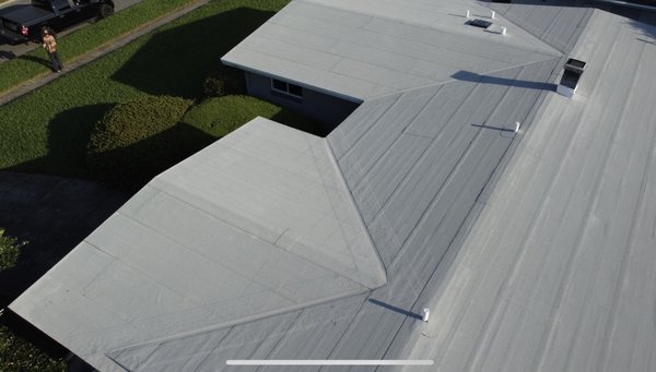 2025 - Modified Bitumen Low-Slope Roof Installation installed in Winter Park, FL - 🏗️ Just Finished: A new Modified Bitumen rolled roof installed for a low-slope roofing application—engineered for strength, sealed for protection, and built to last through Florida’s harshest weather.
This self-adhered system is perfect for commercial and residential projects with low-slope sections. At Tip Top Roofing, we’ve spent over 50 years delivering commercial roofing solutions in Orange County, Florida, with over 95% of our business coming from satisfied referrals.
📞 Call (407) 660-2212 or visit TipTopRoofingCompany.com to schedule your FREE roof inspection today!
🛠️ Commercial Roofing Orange County Florida
🧱 Modified Bitumen. Maximum Protection. Tip Top Always. 2025 - Modified Bitumen Low-Slope Roof Installation installed in Winter Park, FL - 🏗️ Just Finished: A new Modified Bitumen rolled roof installed for a low-slope roofing application—engineered for strength, sealed for protection, and built to last through Florida’s harshest weather.
This self-adhered system is perfect for commercial and residential projects with low-slope sections. At Tip Top Roofing, we’ve spent over 50 years delivering commercial roofing solutions in Orange County, Florida, with over 95% of our business coming from satisfied referrals.
📞 Call (407) 660-2212 or visit TipTopRoofingCompany.com to schedule your FREE roof inspection today!
🛠️ Commercial Roofing Orange County Florida
🧱 Modified Bitumen. Maximum Protection. Tip Top Always.