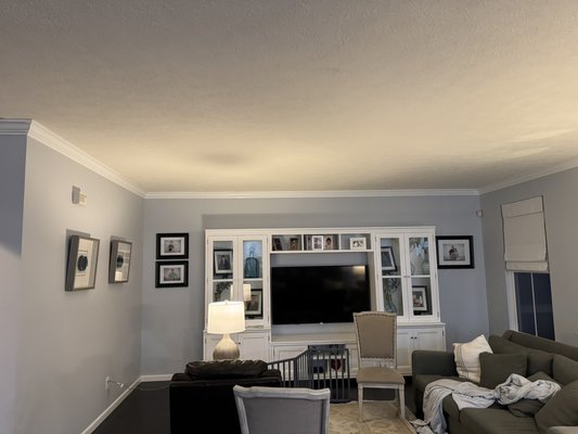 Drywall & Crown Molding - Smooth, professionally installed drywall is essential for a polished interior. We handle everything from new drywall installation to repairing cracks, dents, and water damage. With 15+ years of experience, we deliver seamless finishes that enhance your home’s appearance and structural integrity. Drywall & Crown Molding - Smooth, professionally installed drywall is essential for a polished interior. We handle everything from new drywall installation to repairing cracks, dents, and water damage. With 15+ years of experience, we deliver seamless finishes that enhance your home’s appearance and structural integrity.