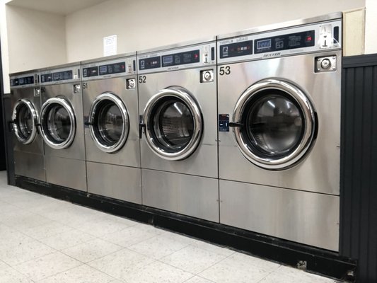 Machines Available - We are open 6a to 10pm (last wash by 8:45 pm please).... Come check us out!