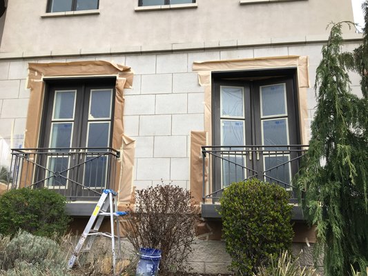 Exterior railing and doors painted. - A new fresh paint to those doors and railing same color but fresh new paint.
We use a DTM paint on this. Exterior railing and doors painted. - A new fresh paint to those doors and railing same color but fresh new paint.
We use a DTM paint on this.