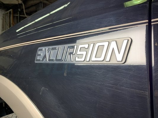 177k mile 2005 Ford Excursion Before & After - This 2005 Ford Excursion with 177k miles came to us in rough shape. We performed a Complete Detail with Paint Correction & a 3 Year Ceramic Coating Package to bring it back to life! This truck turned out Amazing! 177k mile 2005 Ford Excursion Before & After - This 2005 Ford Excursion with 177k miles came to us in rough shape. We performed a Complete Detail with Paint Correction & a 3 Year Ceramic Coating Package to bring it back to life! This truck turned out Amazing!