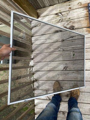 Screen replacement - We did a screen replacement for a customer. Replaced screen with a sun resistant screen.