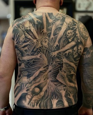 Lance Lloyd - With 35+ years in the industry, Lance Lloyd in bold American traditional dark imagery. From solid cover ups to fully custom pieces. Lance Lloyd - With 35+ years in the industry, Lance Lloyd in bold American traditional dark imagery. From solid cover ups to fully custom pieces.