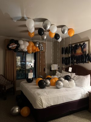 Hotel Decor - Wow your loved one with a nice hotel set up.