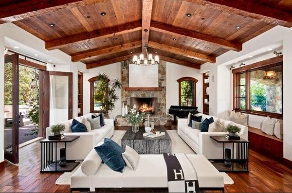 Rancho Santa Fe | Valle De Oro - Vesta designs and stages exclusive properties in San Diego. Rancho Santa Fe | Valle De Oro - Vesta designs and stages exclusive properties in San Diego.