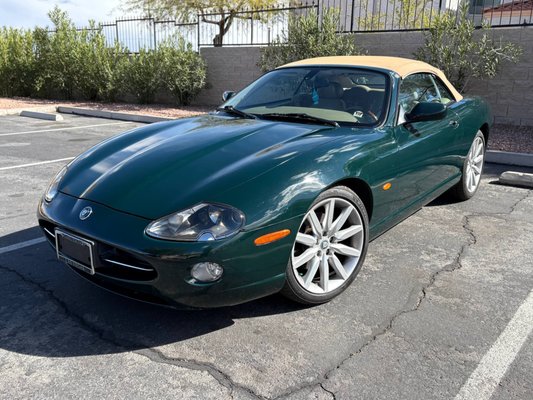 2005 Jaguar XK8 - This rare 2005 Jaguar XK8 Convertible in iconic British Racing Green arrived with faded paint, a tired convertible top, and worn leather interior. We performed a full premium restoration:
• Deep cleaning and protection of the convertible roof to prevent thread wear.
• Complete multi-stage paint correction to remove oxidation, swirls, and sun damage, restoring a deep, mirror-like gloss.
• Ceramic coating applied for long-lasting protection and enhanced color depth.
• Full leather treatment inside – deep clean, conditioning, and restoration to bring back the supple feel and rich look.

Every detail was refined, from the shine of the paint to the stitching of the roof. Now this Jaguar turns heads like the day it left the showroom.