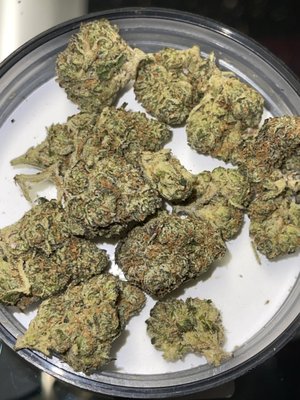 Top Notch Flower - Top shelf flower, that za Top Notch Flower - Top shelf flower, that za
