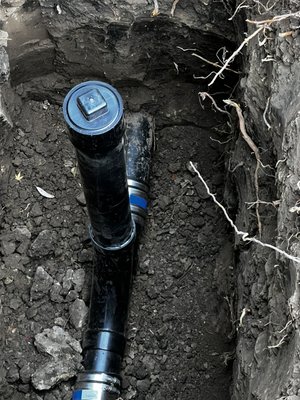 When it don’t go down call Ray brown RMB PLUMBING - 4’ down root
Pipe location with property line clean out When it don’t go down call Ray brown RMB PLUMBING - 4’ down root
Pipe location with property line clean out