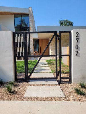 Custom Gate, Fencing, Rails - We take pride in delivering exceptional craftsmanship, using top-quality materials to ensure durability and functionality. If you’re in need of a new fence or gate, or if you have a project in mind, feel free to reach out. JCER Welding is here to bring your vision to life. Custom Gate, Fencing, Rails - We take pride in delivering exceptional craftsmanship, using top-quality materials to ensure durability and functionality. If you’re in need of a new fence or gate, or if you have a project in mind, feel free to reach out. JCER Welding is here to bring your vision to life.