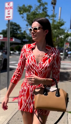 Shop Our Clothing - We carry an assortment of pre-owned authentic designer luxury brands. 
 
I love what I do and you know it from the moment you walk in.  Our friendly staff will assist you in your shopping endeavors.  We want you to feel comfortable in our store and we welcome you as if you are walking into our home. Experience shopping on a different and personal level.  
Welcome to One Savvy Design Consignment Boutique!