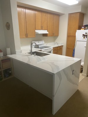 Linda’s kitchen and bathroom - For Linda’s project we used Prefab material.
For the kitchen we used the Calacatta Aurea (Quartz)
The the Bathroom we used the sparkling white (Quartz) Linda’s kitchen and bathroom - For Linda’s project we used Prefab material.
For the kitchen we used the Calacatta Aurea (Quartz)
The the Bathroom we used the sparkling white (Quartz)