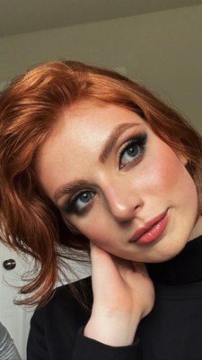 Choose your makeup. - I specialize in creating custom makeup looks tailored to your unique requirements! Whether you need a natural, everyday look, a bold and glamorous style for a special event, or anything in between, I can craft the perfect makeup to suit your needs. Let's bring your vision to life!