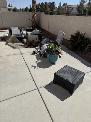 Backyard furniture disposal. - Was called out to pick up and dispose of old broken backyard furniture because customers were moving. Backyard furniture disposal. - Was called out to pick up and dispose of old broken backyard furniture because customers were moving.