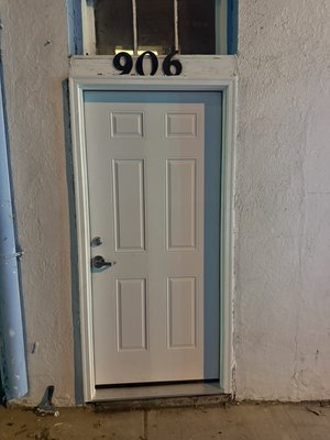 New door installation - New full frame door replacement