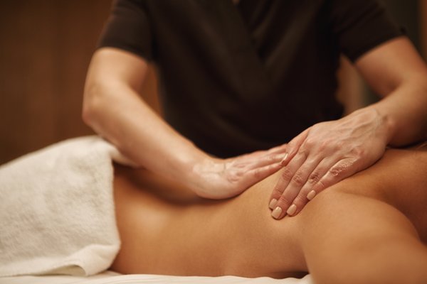 Heaing Tocuch Massage - Healing Touch Massage provides you best massage services.