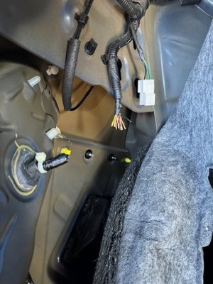 2020 Hyundai Elantra electrical problem - The car arrived with electrical issues and multiple codes. we did our diagnoses and found the damage harness. We did repair it, and it work fine 2020 Hyundai Elantra electrical problem - The car arrived with electrical issues and multiple codes. we did our diagnoses and found the damage harness. We did repair it, and it work fine