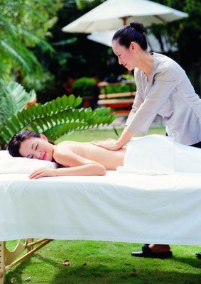 Glory Massage Spa - Appointments and Walk-Ins Welcome. Two Hands and Four Hands Available. Couples Welcome.