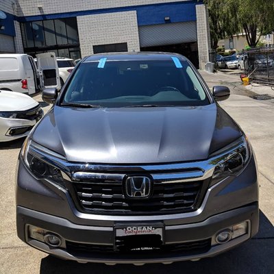 windshield installation - 2017 Honda Ridgeline front windshield installation windshield installation - 2017 Honda Ridgeline front windshield installation