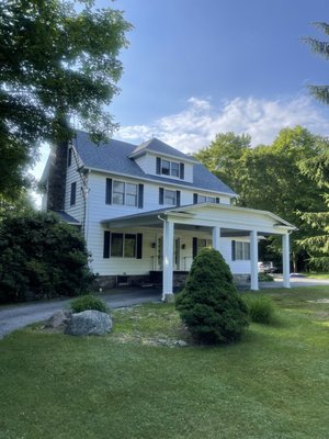 Moscow PA - Before the house looked good. After, the house looks amazing ! Moscow PA - Before the house looked good. After, the house looks amazing !