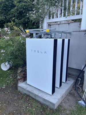 Tesla Battery - Installed 3 Tesla Powerwall 2 at this customers home.