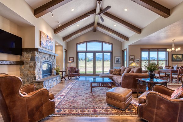 Majestic Peak - This beautiful custom home sits at the base of Trapper peak and leaves you breathless. It was completed with function in mind, but still the tastefulness to wow the guests. The 3 season room offers a great space to catch the big game while enjoying the view of the Elk passing by. Majestic Peak - This beautiful custom home sits at the base of Trapper peak and leaves you breathless. It was completed with function in mind, but still the tastefulness to wow the guests. The 3 season room offers a great space to catch the big game while enjoying the view of the Elk passing by.