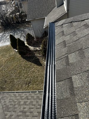 Gutter Cleaning - All season specializes and Gutter Cleaning and flushing downspouts. We also diagnostic gutters making sure for proper water flow. Any repairs is not too hard for all seasons to take care of. Gutter Cleaning - All season specializes and Gutter Cleaning and flushing downspouts. We also diagnostic gutters making sure for proper water flow. Any repairs is not too hard for all seasons to take care of.