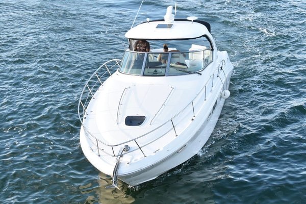 40’ Sea Ray - 40’ Sea Ray
Captain, water mat, noodles, ice, water and local fuel included.
Prices:
4h - $1200
6h - $1700
8h - $2300 40’ Sea Ray - 40’ Sea Ray
Captain, water mat, noodles, ice, water and local fuel included.
Prices:
4h - $1200
6h - $1700
8h - $2300