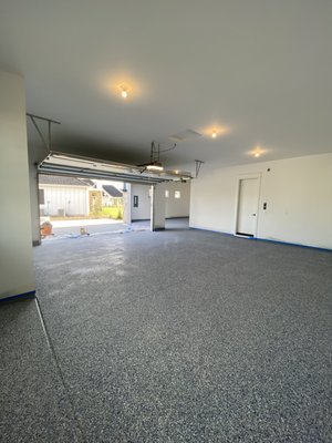 Epoxy Garage Floor in Star - Epoxy transforms your garage; even if it is new construction. Take a look at this new construction home that was taken to another level with commercial grade epoxy and sealant.
