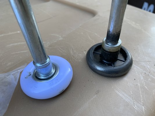 REPLACE PLASTIC ROLLERS WITH LIFETIME WARRANTY NYLON ROLLERS - Most track Homes Builders will use the H1 economy low cost basic hardware package with plastic rollers, low 16 ga hinges and plastic bushing in the middle of the torsion tube instead of a metal best quality bearing.  The roller replacement is affordable and the price range between $65 – $120 for the parts and the labor range is between $45 – $85 depending on which type of door you have.
Call us to schedule a tuneup with a roller replacement today at 480-204-1140 REPLACE PLASTIC ROLLERS WITH LIFETIME WARRANTY NYLON ROLLERS - Most track Homes Builders will use the H1 economy low cost basic hardware package with plastic rollers, low 16 ga hinges and plastic bushing in the middle of the torsion tube instead of a metal best quality bearing.  The roller replacement is affordable and the price range between $65 – $120 for the parts and the labor range is between $45 – $85 depending on which type of door you have.
Call us to schedule a tuneup with a roller replacement today at 480-204-1140