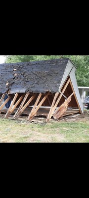Shed and Hot Tub removal - We specialize and tearing down shed and removing hot tubs. Insured and professional. Shed and Hot Tub removal - We specialize and tearing down shed and removing hot tubs. Insured and professional.