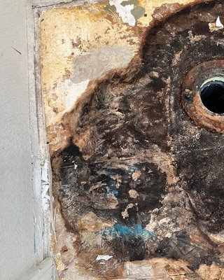 Mold clean up - This mold was under a toilet on a second story house. Client was complaining about a strong smell. After we removed the toilet we discovered a big issue. 
Few days after everything go back to order. Job done