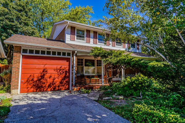 Bridlewood Classic - A lovely 4 bedroom 2 story model that retained all of it's original charm and character. Bridlewood Classic - A lovely 4 bedroom 2 story model that retained all of it's original charm and character.