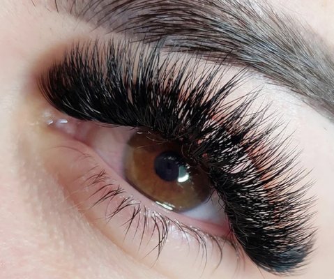 Mega Volume - Mega volume sets use 0.05mm lash extensions to create a fan with up to 16 lash extensions. This service is recommended for someone who is looking to have a super dramatic lash look which will emphasize your eyes in photographs for weddings, proms, and special events. Mega Volume - Mega volume sets use 0.05mm lash extensions to create a fan with up to 16 lash extensions. This service is recommended for someone who is looking to have a super dramatic lash look which will emphasize your eyes in photographs for weddings, proms, and special events.